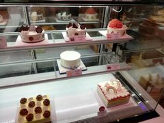 -巴黎贝甜(大宁国际商业广场店)