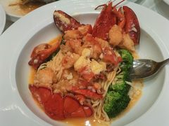 蒜蓉蒸波士顿龙虾-万龙洲海鲜·粤菜(亚运村店)
