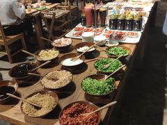 自助调料区-袁记串串香(梁家巷店)