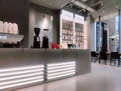 -M Stand(成都COSMO店)