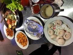 -马路牙子烧烤音乐酒馆(望京店)