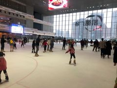 -冠军冰场CHAMPION RINK(凯德广场店)