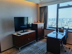 -上海龙之梦万丽酒店