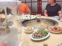 -山河屯铁锅炖鲜鹅·东北菜(开发区一店)