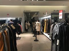 -ZARA(万达广场二七店)