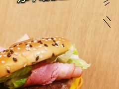 -麦当劳(沙面店)