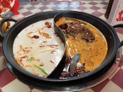 -赵美丽·重庆社区火锅·直营店(火车东站·中豪国际店)