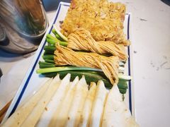 金牌烤虾酱-盛和友·大院炒鸡(平度青岛路店)