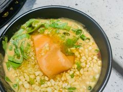 三文鱼刺身-乔哥铭洋海鲜自助(皇城恒隆广场店)