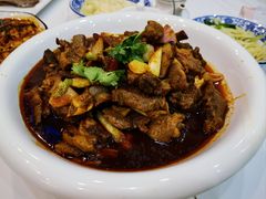 -何猫特色黄焖羊肉