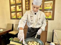 -菌自由丨野生菌火锅特色庭院餐厅(丽江古城店)