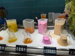 -金马门国际美食百汇(珞喻路店)