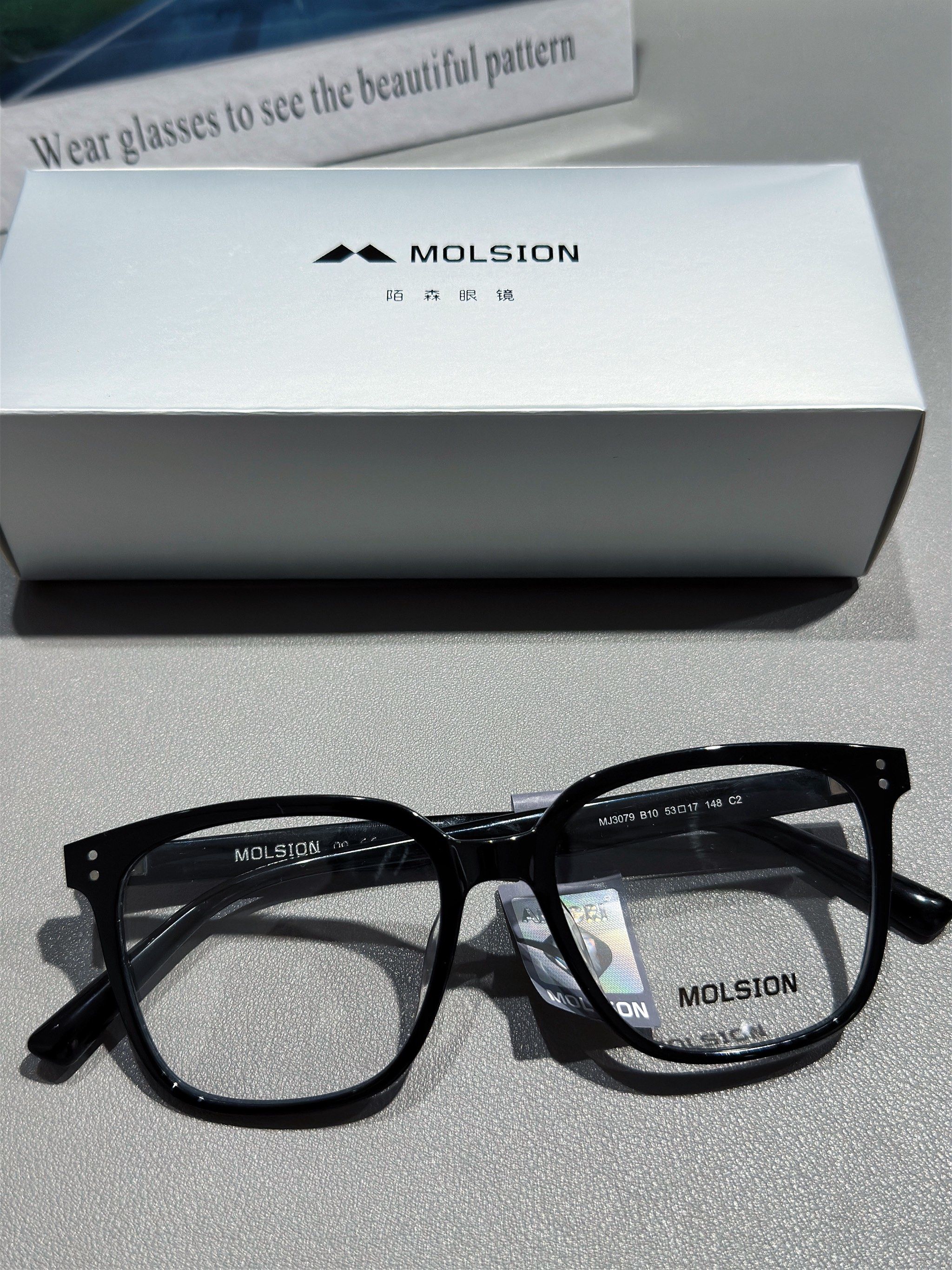 减龄感满满的素颜眼镜