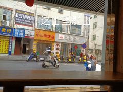 -刘聋子粉馆(张家界总店)