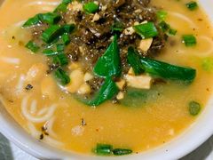 重庆地地道道的担担面-雲蜀龙阁·金牌水煮鱼(方庄店)