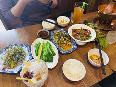 -蜗牛小馆醉乡民谣云南菜(惠新西里店)