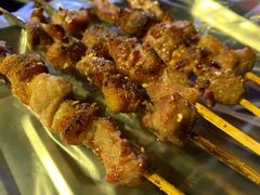 -立鑫火锅城(东港龙城三期优仕名苑店)