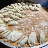 三鲜馅酸菜馅每种都是新年的馅儿