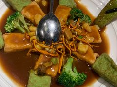-花溪雨·森林餐厅(石基店)