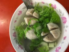 -六合夜市