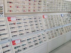 -诺柯视眼镜-蔡司依视路官方工厂店(淞南一店)
