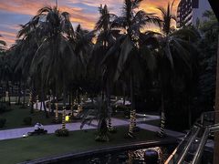 -三亚湾海居铂尔曼度假酒店