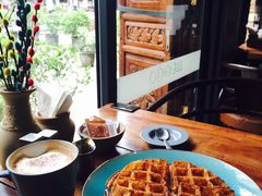 -蓝壁虎咖啡酒馆