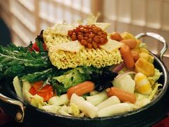 韩国部队锅-幸屿 创意料理(永嘉天地店)
