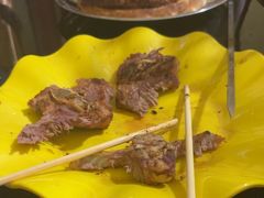 -烤肉小伙烤肉店