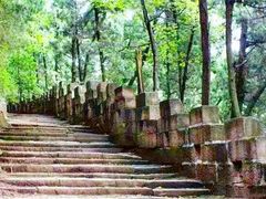 -金堂县云顶石城风景区