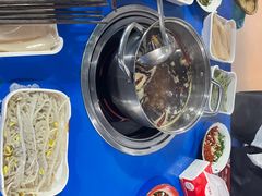 -马路边边麻辣烫(世纪金源店)