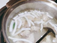 -喃喃椰·糟粕醋·椰子鸡火锅(七堡花园店)