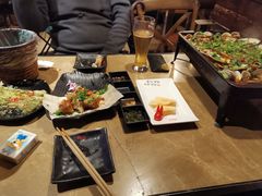 -何师烧烤·香辣蟹·川菜·30年老品牌(太古里旗舰店)
