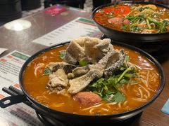 -肥汁米蘭香港米线(宁波路总店)