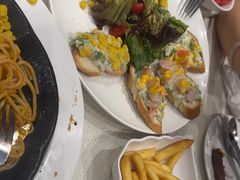 -汤姆家的牛排意面披萨(新城市广场店)