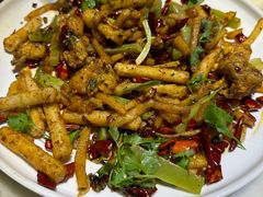 -大城小院饭店(博隆广场虹桥店)