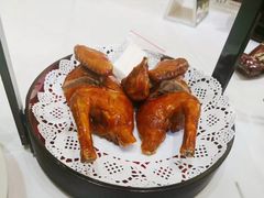 红烧乳鸽-君德澜酒家·创意粤菜(金山谷店)