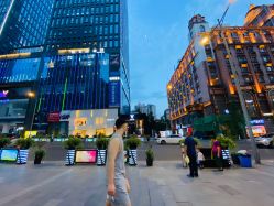 -不迫先生专业男士剪发