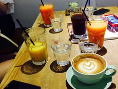 -研途咖啡馆(健康路店)