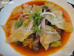 特色羊腩焖饼-克拉玛依新疆餐厅