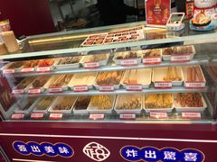 面包甜点陈列柜-千禧炸串(明瓦廊店)