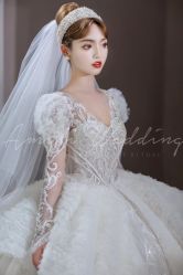 -艾米丽婚纱礼服