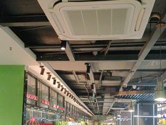 -金滏山烤肉·海鲜·火锅自助餐厅(襄阳万达店)
