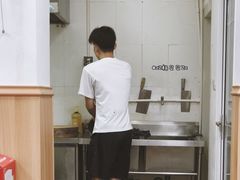 -奇味鸡煲(麦地店)