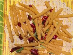 -肥肥虾庄·金牌油焖大虾(杨园滨江时代walk店)