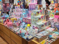 -九木杂物社(新奥购物中心店)