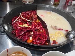 -朱光玉火锅馆·太原旗舰(钟楼街店)