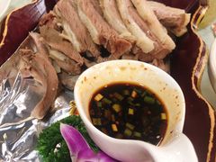 精品手扒肉-那达慕蒙古风味酒楼