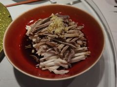 蒜泥白菜拌肚丝-老吉士酒家(天平路店)