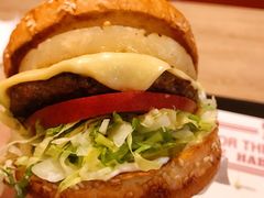 -The Habit Burger Grill 哈比特汉堡(复兴soho店)